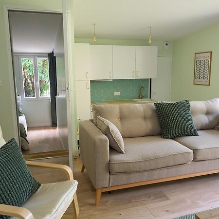 Green Escape - Cozy & Chill Brunoy ภายนอก รูปภาพ