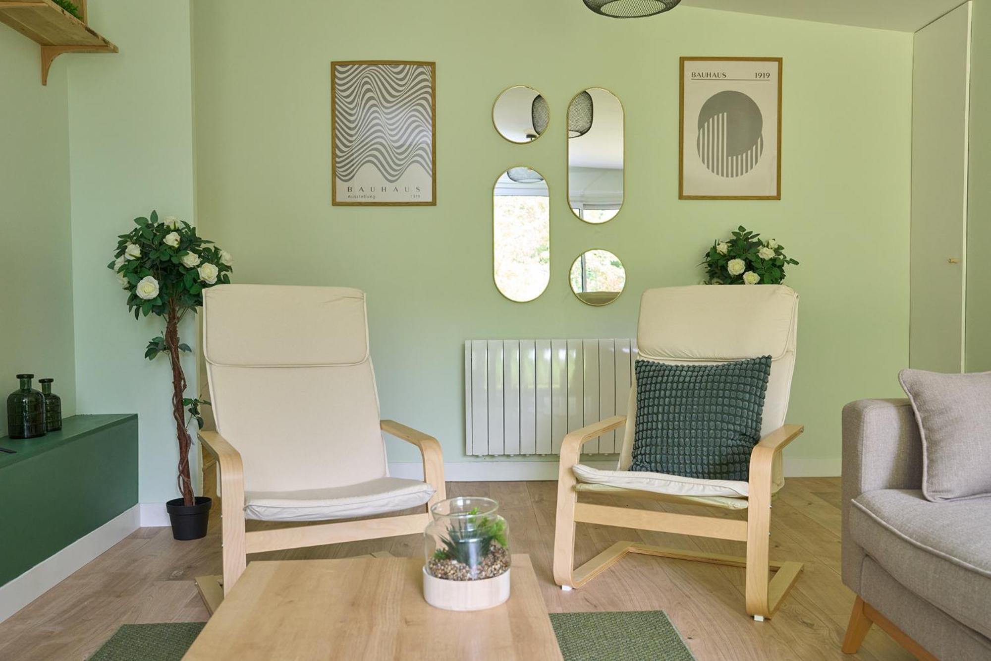 Green Escape - Cozy & Chill Brunoy ภายนอก รูปภาพ
